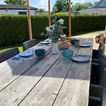 Horská chata Rustig Liggend Chalet Op Recreatiepark De Rhederlaagse Meren *